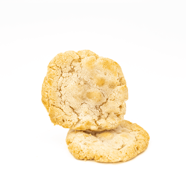 Snapdragon Delta-9 Live Resin and CBD White Chocolate Macadamia Cookies (20 mg Delta-9-THC / 25 mg CBD per Cookie): A Perfectly Balanced Delight